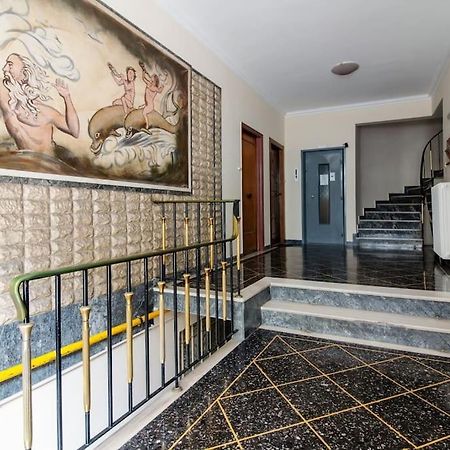Kelly'S Urban Home - 5 Mins Walk To Acropolis Атина Екстериор снимка