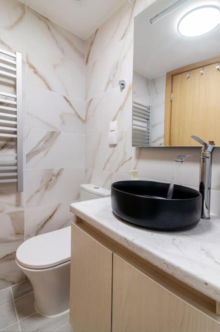 Kelly'S Urban Home - 5 Mins Walk To Acropolis Атина Екстериор снимка